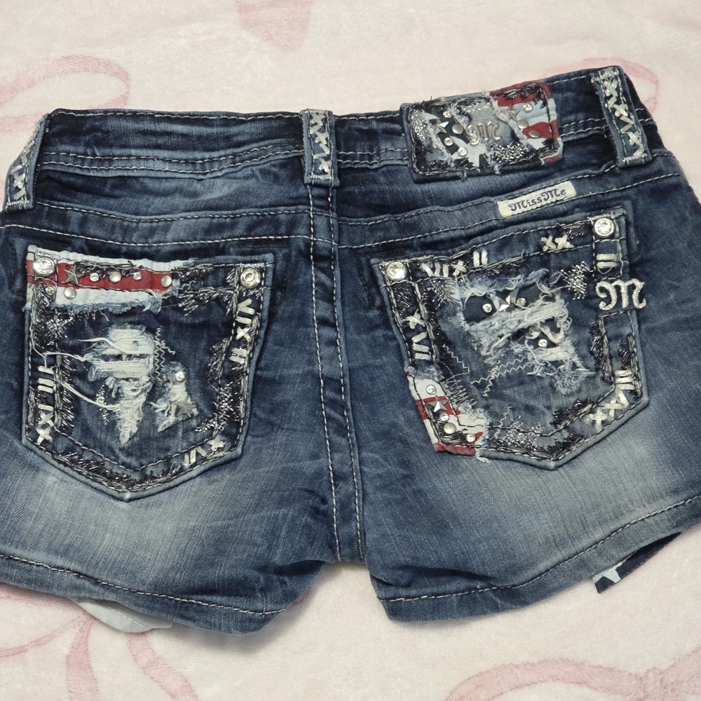 Miss Me Shorts